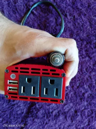 Inversor Coche 12V a 220V