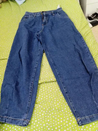 Pantalón vaquero mujer pata ancha