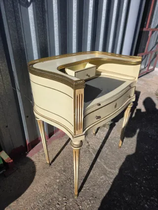 Tocador Escritorio Vintage Beige y Dorado
