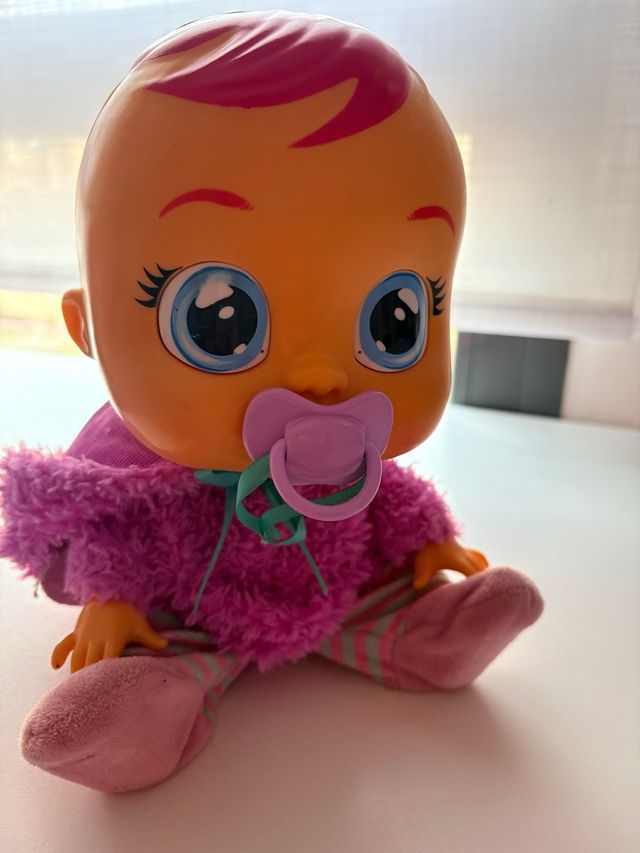 Bebé Llorón Morado