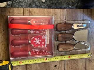 Set 3 coltelli per formaggio Bloomingville e 4 natalizi