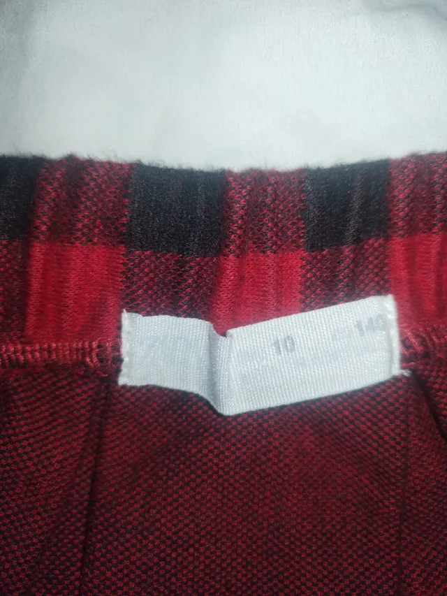 Falda cuadros roja y negra T10