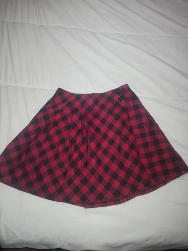 Falda cuadros roja y negra T10