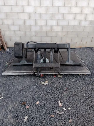 Plataforma Elevadora Camión