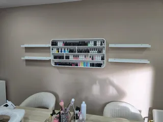 Manitas. Montaje y desmontaje de muebles