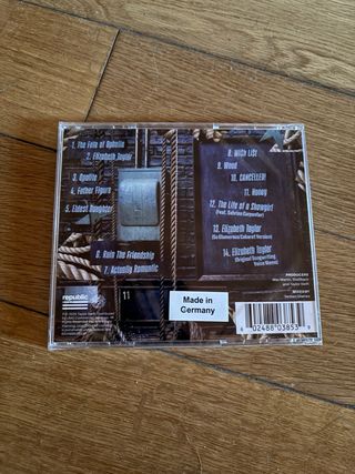 CD Taylor Swift The Life Of A Showgirl.