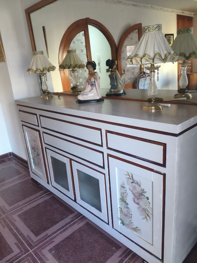 Cubertero vajillero ,de madera