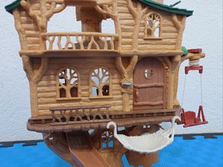Famiglie Sylvanian Casa sull'Albero e Capanna