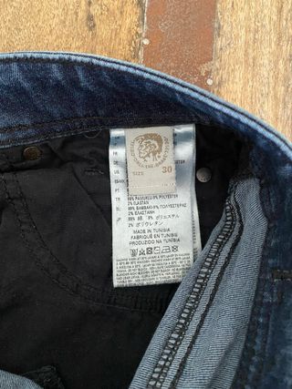 Vaqueros Diesel Stickker pitillo W30