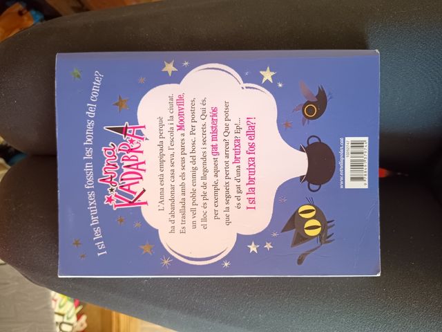 Anna Kadabra 1. El Club de la Lluna Plena