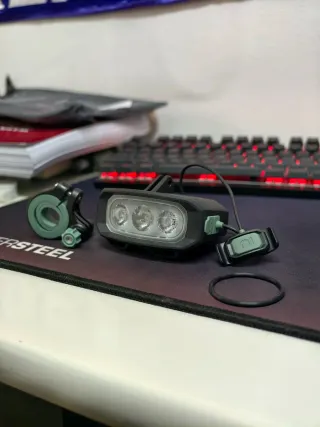 Luz frontal LED para Bicicleta