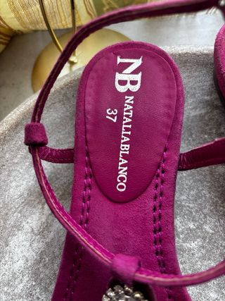 Sandalias NATALIABLANCO Fucsia T.37