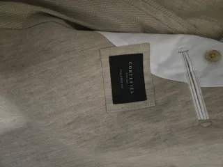 Chaqueta de lino beige