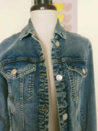 Cazadora vaquera Stradivarius