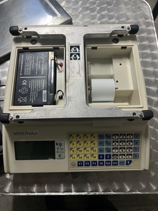Balanza minerva nueva