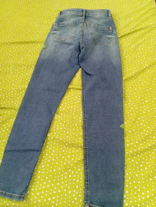 Pantalón vaquero pitillo Mango mujer