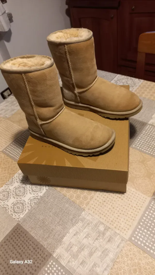 Stivali donna UGG classic short originali