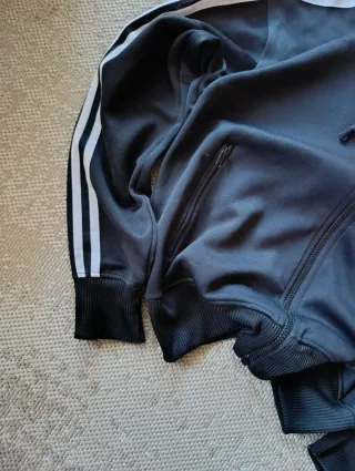 Chaqueta Adidas Vintage Negra