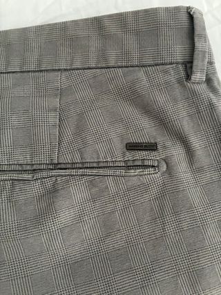 Pantalón cuadros gris Massimo Dutti