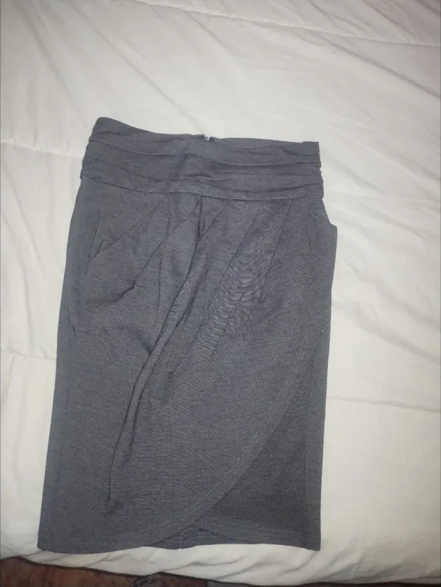 Falda gris talla S