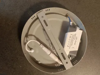 Plafón LED de techo – moderno y eficiente