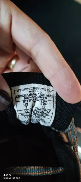 Tênis Merrell bege/laranja como novos