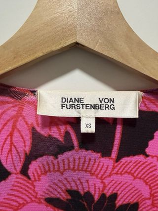 Vestido Diane von Fürstenberg estampado
