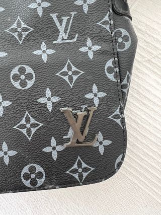 Bandolera Louis Vuitton Negra y Gris