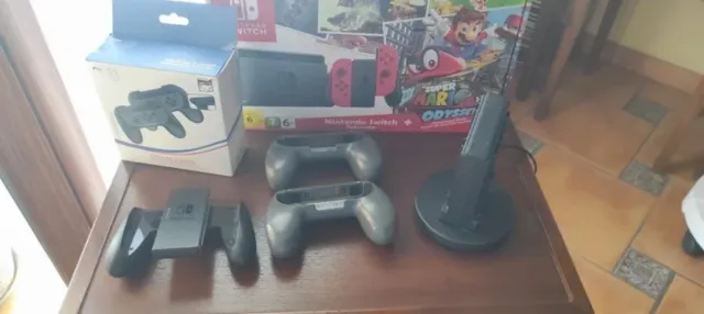 Nintendo Switch Roja + Accesorios