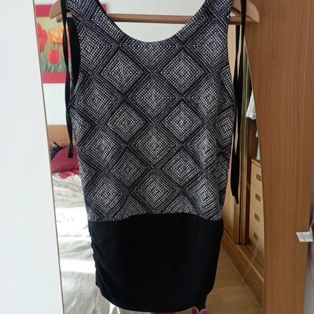 Vestido fiesta plateado y negro