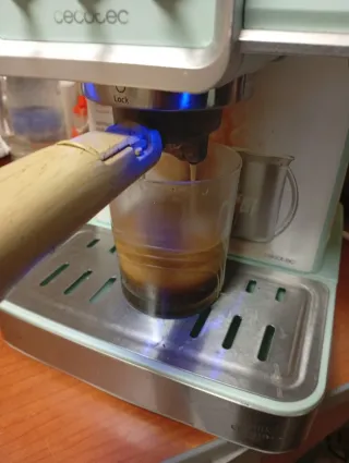 Cafetera Cecotec Tradizionale