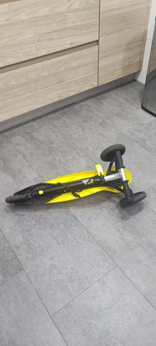 Patinete Oxelo B1 3 Ruedas Amarillo