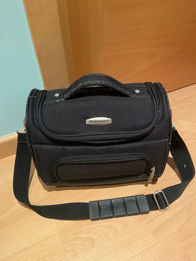 Neceser DeLuxury negro