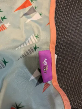 2 Baberos Tidy Tot Impermeables