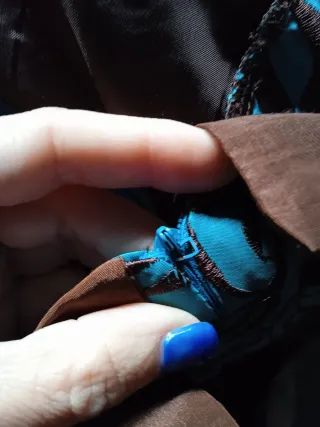 Vestido largo azul y marrón