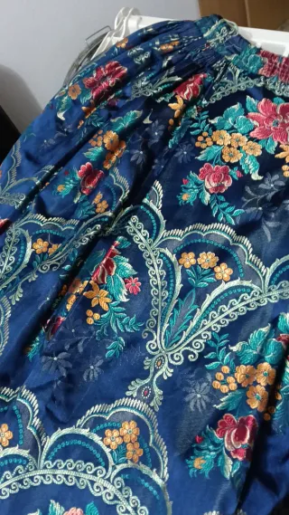 Vestido fallera azul y multicolor