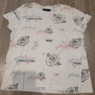 Camiseta Bershka oversize estampada