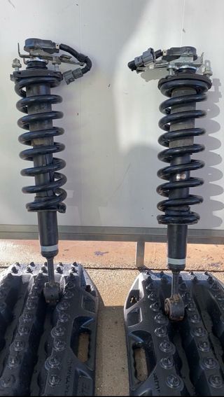 Suspensión Delantera Toyota Land Cruiser 150