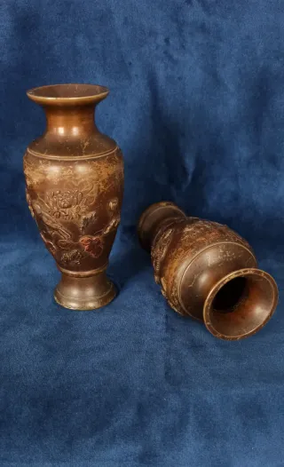 Par de jarrones chinos decorados