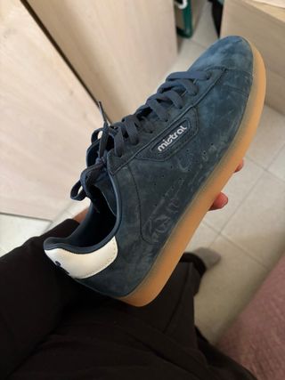 Scarpe Mistral blu e bianche