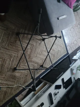 Silla plegable gris acolchada