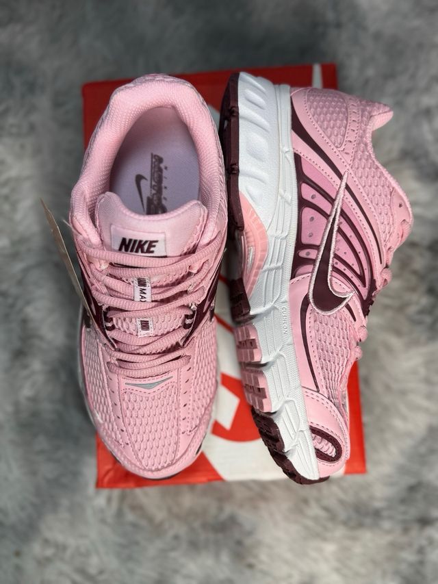 Zapatillas Nike Rosas y Marrones
