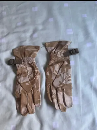 Camsetaspantalones chaquetas guantes cascos todo