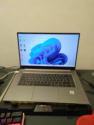 Ordenador portátil gaming y estudio 32 gb de Ram,