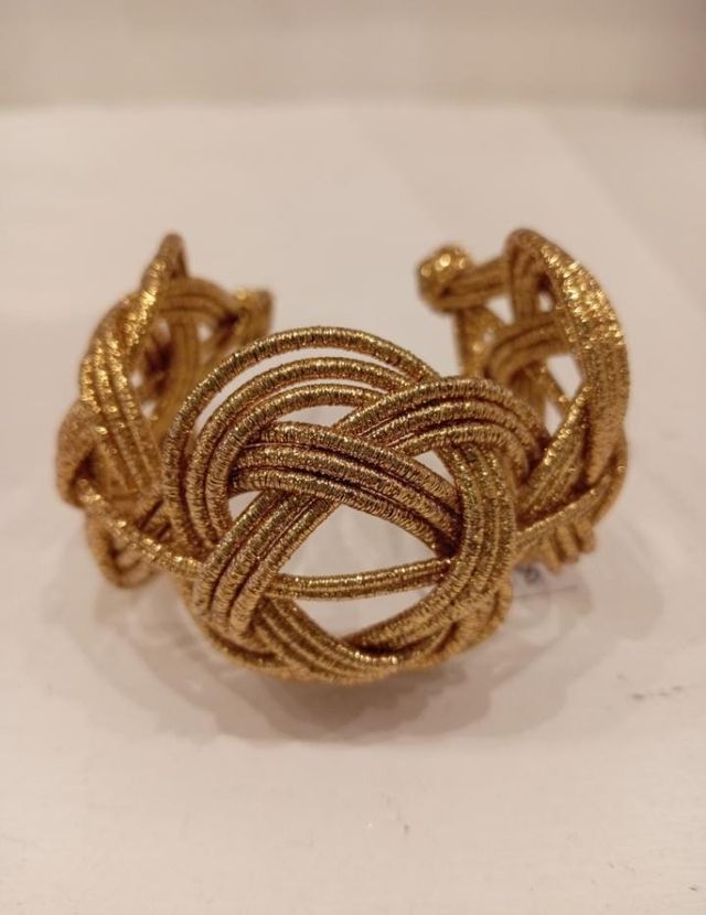 Bracciale rigido nodo dorato