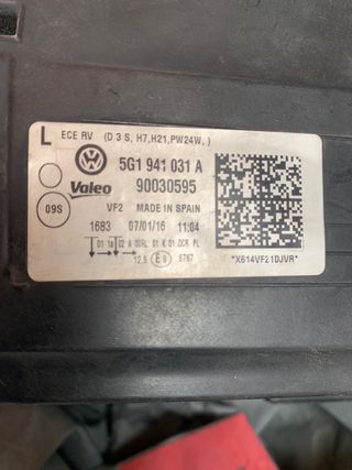 Faro Izquierdo Golf GTI Xenon