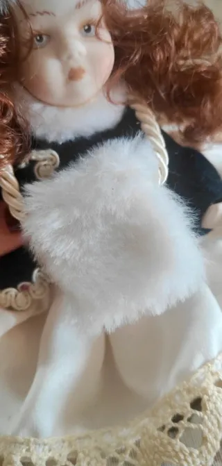 Bambola porcellana biscuit fatta a mano vintage