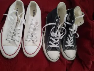 2 Pares Zapatillas Converse Blancas y Negras