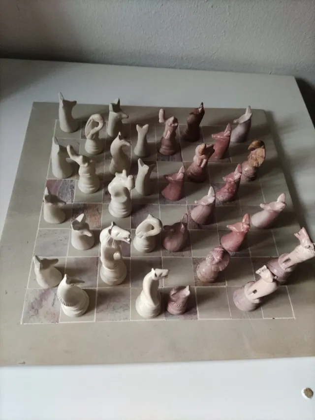 Ajedrez de Kenia - Piezas de mármol