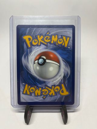 Reshiram EX Carta Pokémon llama blanca.